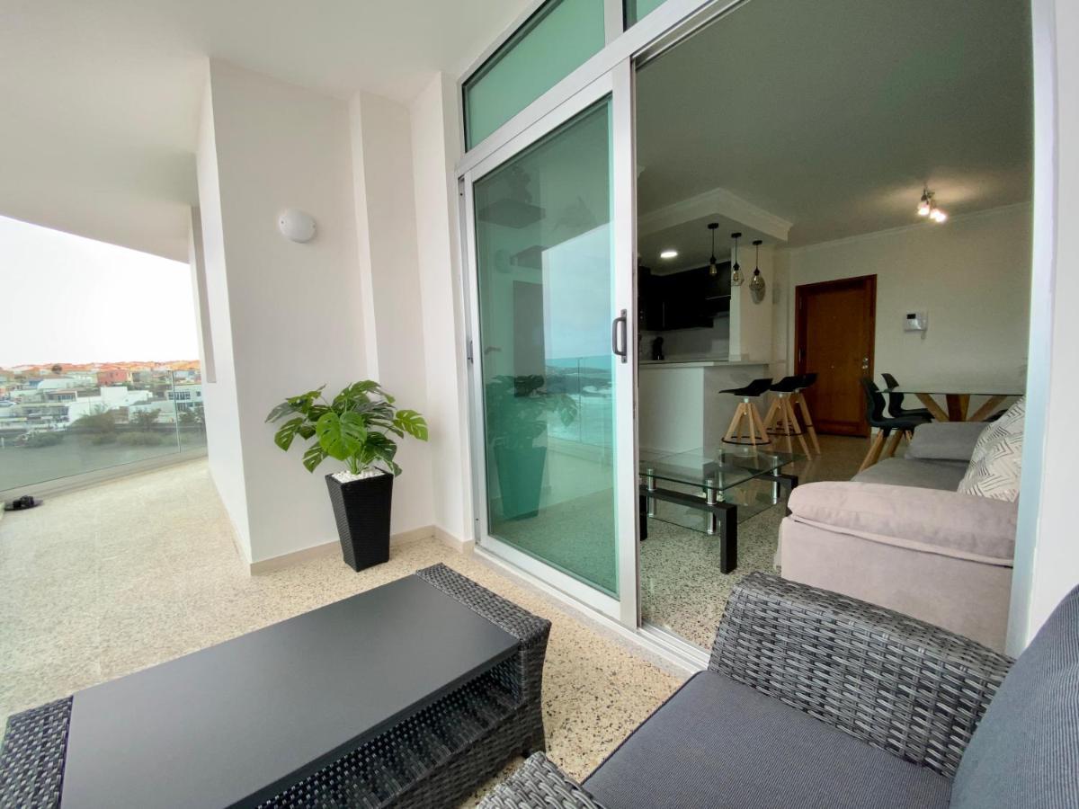 Frente Al Mar Con Gran Terraza Y Hermosas Vistas