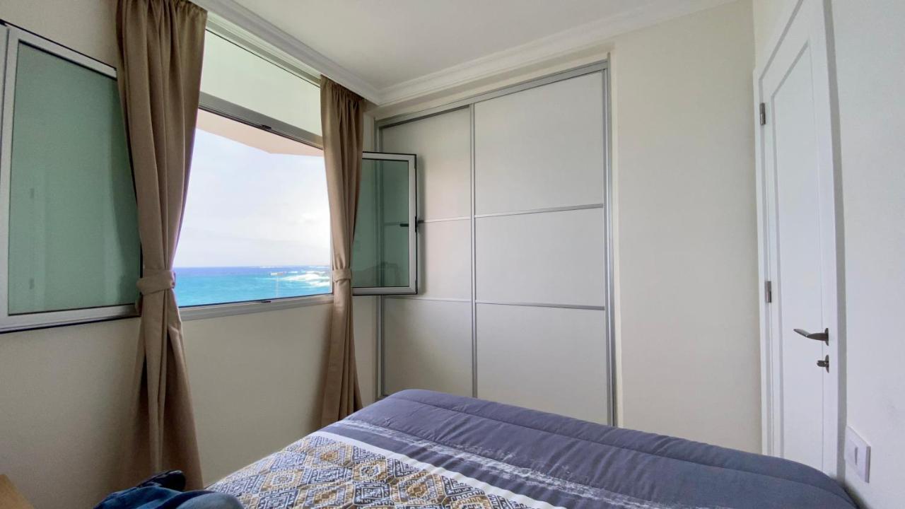 Frente Al Mar Con Gran Terraza Y Hermosas Vistas Apartamento *